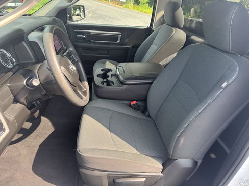 Used 2023 RAM 1500 Tradesman w/ Electronics Group RWD image 9