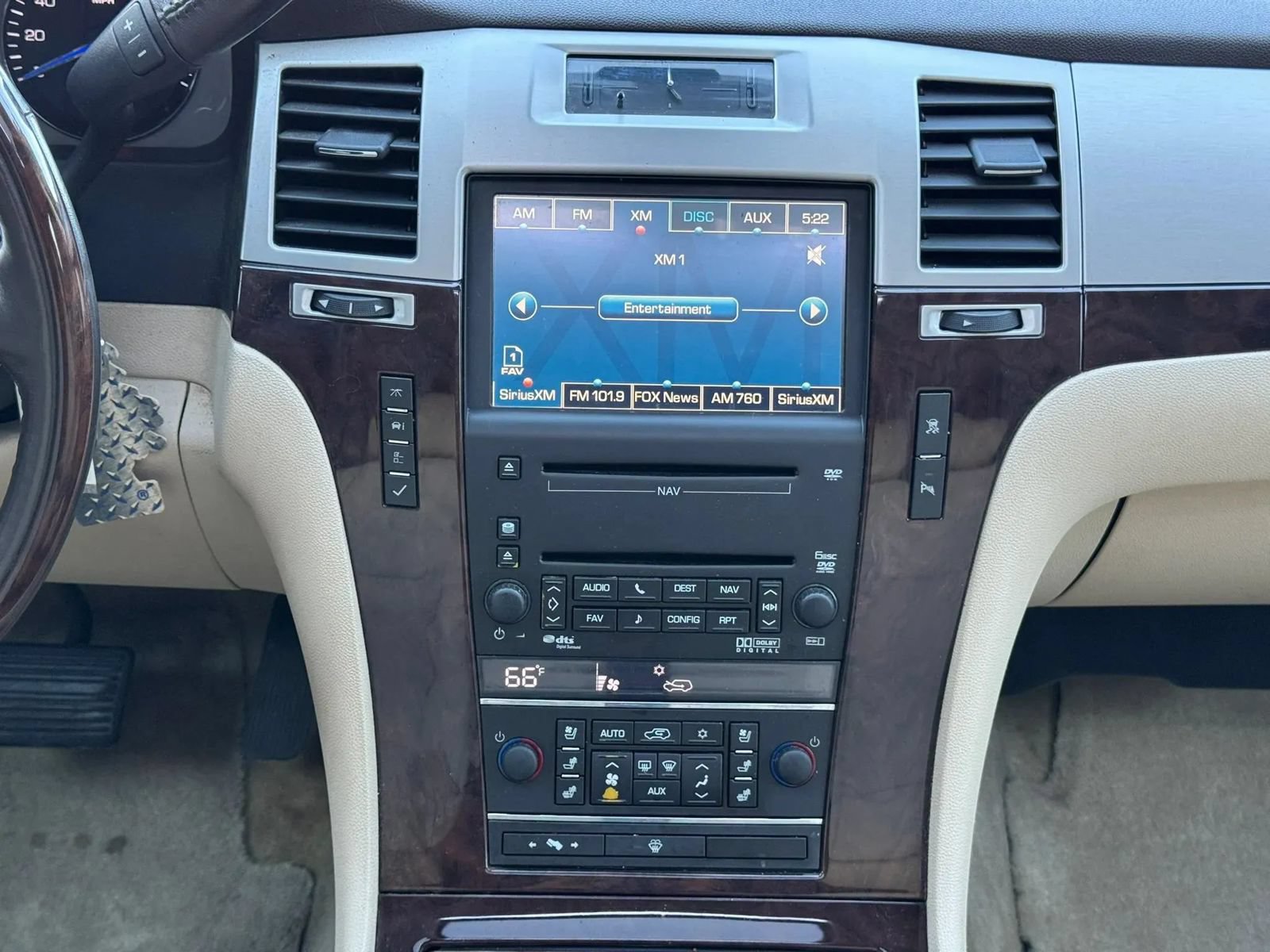 Used 2008 Cadillac Escalade AWD image 24
