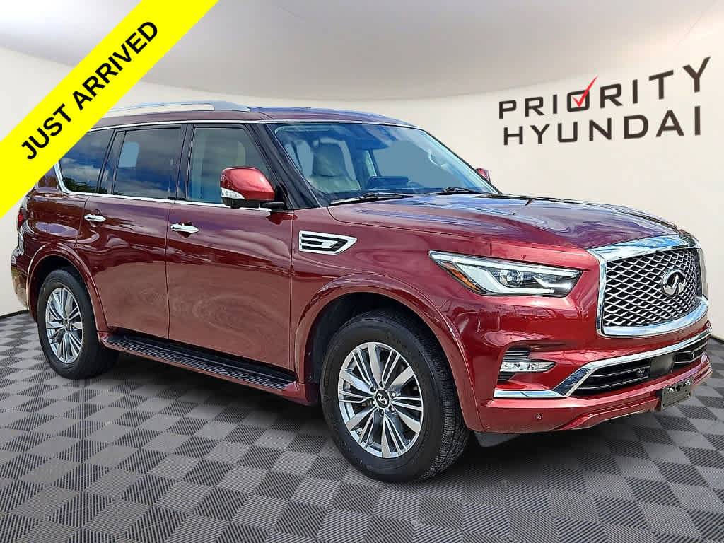 Used 2022 INFINITI QX80 Luxe w/ Cargo Package AWD/4WD image 3