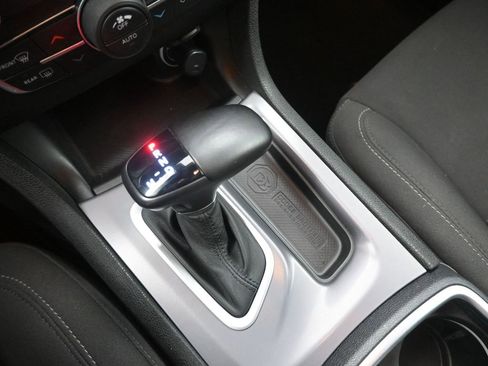 Used 2023 Dodge Charger Scat Pack w/ Navigation & Travel Group image 33