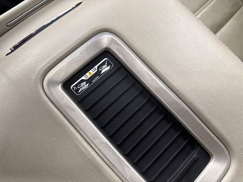 Used 2016 GMC Yukon Denali w/ Open Road Package image 41