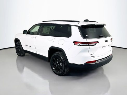 New 2026 Jeep Grand Cherokee L 4WD image 5