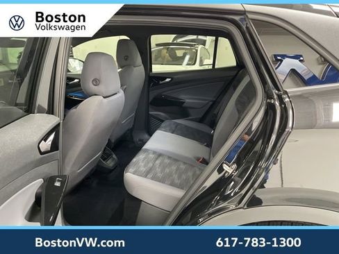 Certified 2022 Volkswagen ID.4 Pro image 10