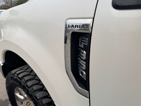 Used 2017 Ford F350 Lariat w/ Lariat Ultimate Package image 21