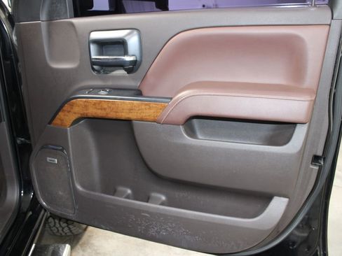 Used 2015 Chevrolet Silverado 3500 High Country w/ Duramax Plus Package AWD/4WD image 33