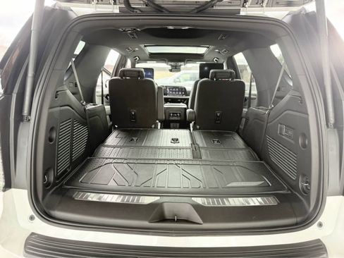 Used 2025 Chevrolet Tahoe High Country image 64