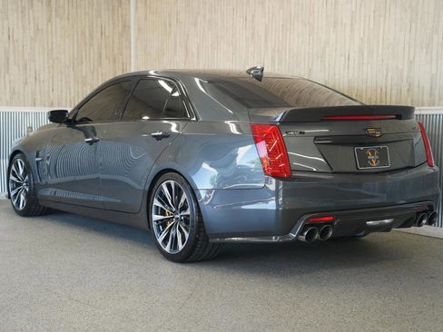 Used 2016 Cadillac CTS V w/ Carbon Fiber Package RWD image 7