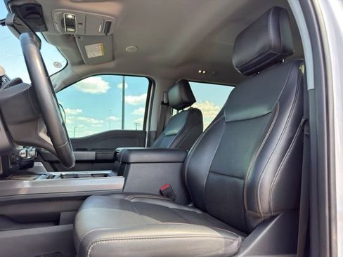 Certified 2024 Ford F250 Lariat w/ Lariat Ultimate Package AWD/4WD image 8