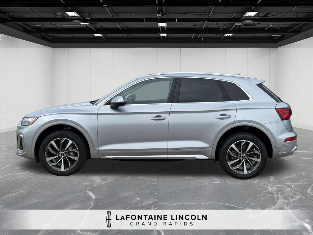 Used 2024 Audi Q5 2.0T Premium Plus AWD/4WD image 2