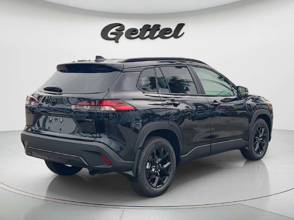 New 2026 Toyota Corolla Cross LE w/ Moonroof Package FWD image 5