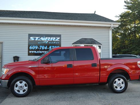 Used 2013 Ford F150 XLT image 2