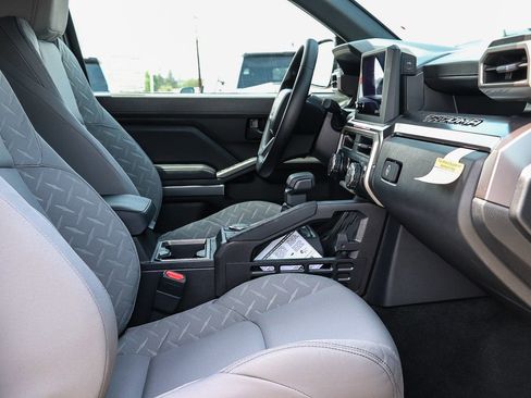 New 2026 Toyota Tacoma SR5 image 32