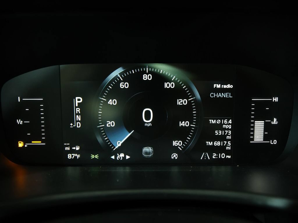 Used 2019 Volvo XC90 T5 Momentum FWD image 19