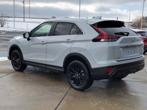 New 2026 Mitsubishi Eclipse Cross LE image 17