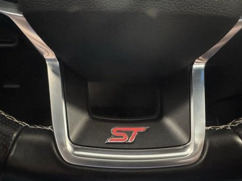 Used 2020 Ford Explorer ST w/ ST High-Performance Pack image 45