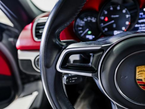 Certified 2016 Porsche Boxster Spyder image 17