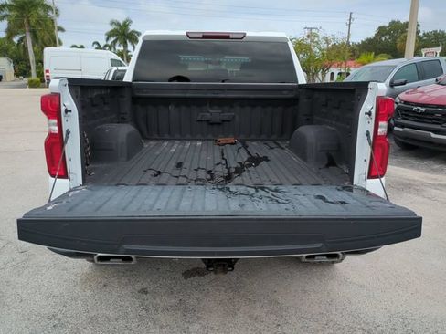 Used 2022 Chevrolet Silverado 1500 LT Trail Boss w/ Bed Protection Package AWD/4WD image 15