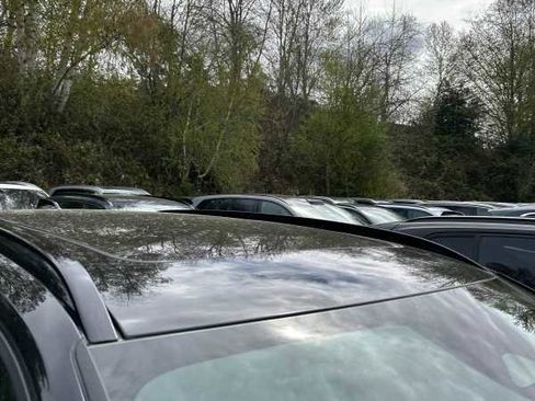 Used 2023 Volvo XC40 Recharge Ultimate w/ Protection Package Premier image 3