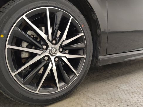 Used 2022 Toyota Camry SE image 31