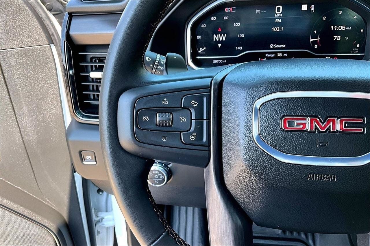 Used 2025 GMC Sierra 1500 AT4 AWD/4WD image 12