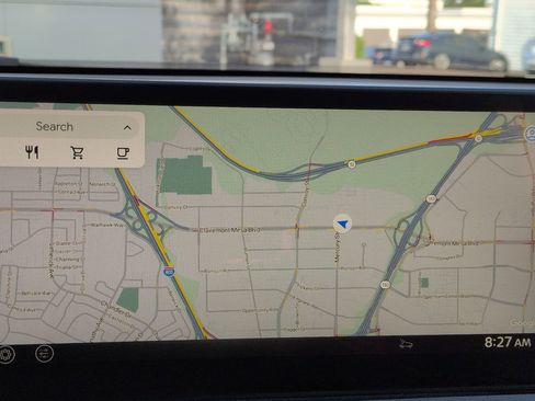 Certified 2025 Nissan Rogue SL w/ Tech Package image 17