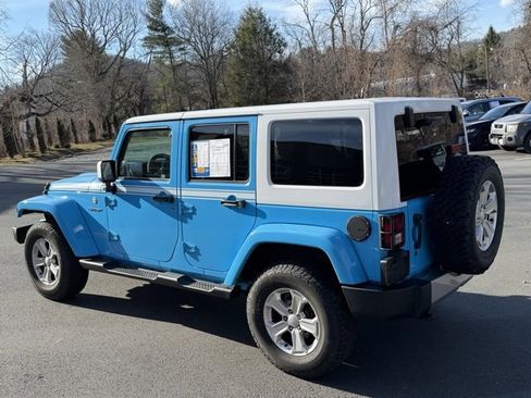 Used 2017 Jeep Wrangler Unlimited Sahara w/ Quick Order Package 24E Chief image 7