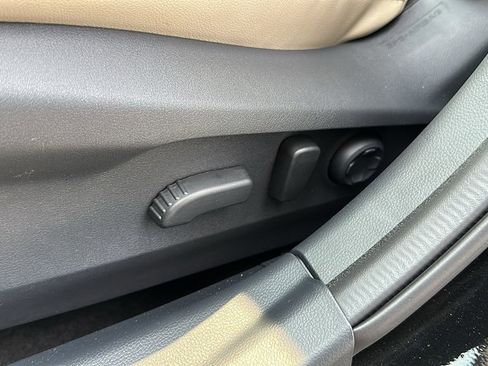 New 2025 Subaru Legacy Limited image 8