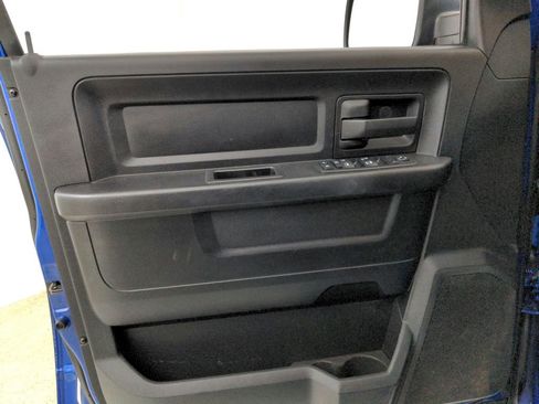 Used 2018 RAM 1500 Express w/ Express Value Package AWD/4WD image 21