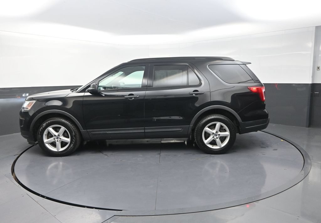 Used 2018 Ford Explorer 4WD w/ Class II Trailer Tow Package image 6