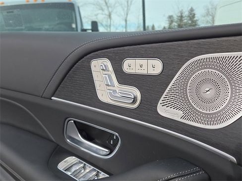 New 2026 Mercedes-Benz GLE 63 AMG S image 25