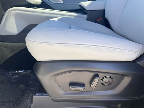 New 2026 Ford Explorer Platinum w/ LUX Leather Package image 19