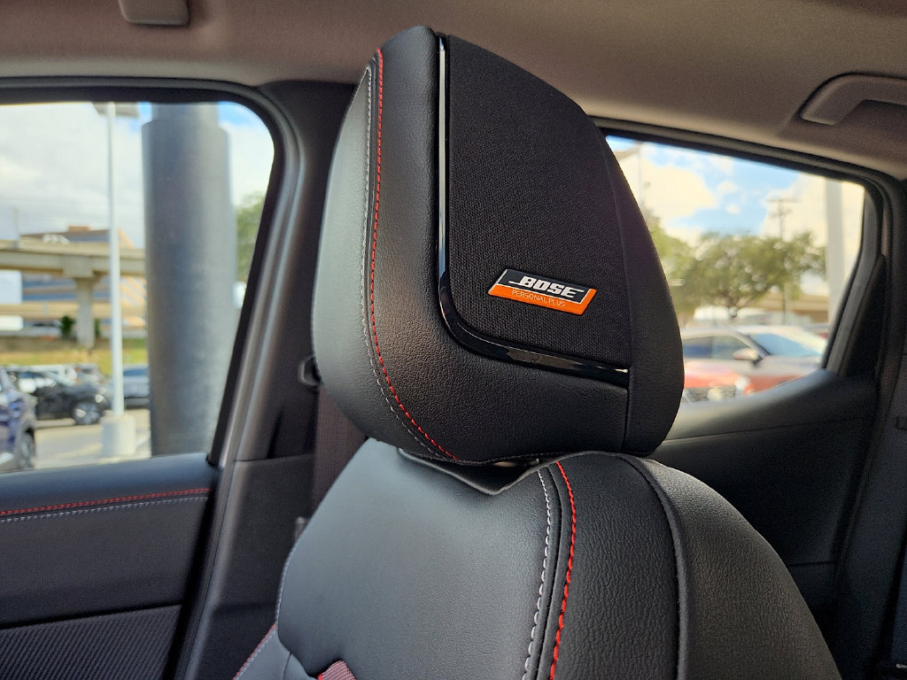 Used 2026 Nissan Kicks SR w/ SR Premium Package FWD image 22