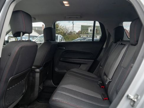 Used 2017 GMC Terrain SLE image 8