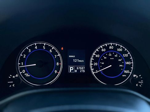 Used 2014 INFINITI Q60 Journey w/ Premium Package image 16