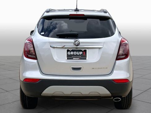 Used 2021 Buick Encore Preferred FWD image 5