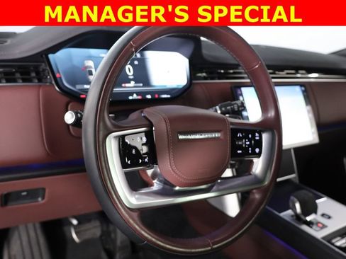 Used 2025 Land Rover Range Rover SE AWD/4WD image 34