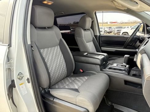 Used 2019 Toyota Tundra SR5 w/ SR5 Upgrade Package image 26