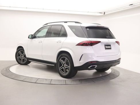 New 2026 Mercedes-Benz GLE 450 4MATIC image 2