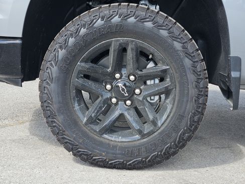 New 2026 Chevrolet Silverado 1500 LT Trail Boss w/ Convenience Package II AWD/4WD image 7