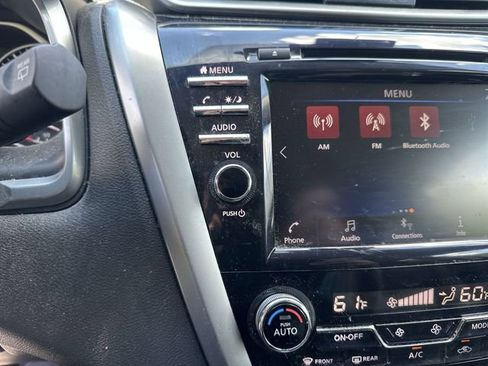 Used 2023 Nissan Murano SV w/ SV Midnight Edition Package AWD/4WD image 14