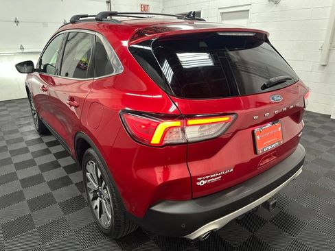 Used 2020 Ford Escape Titanium AWD/4WD image 8