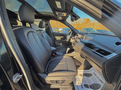 Used 2019 BMW X1 xDrive28i w/ Convenience Package image 14