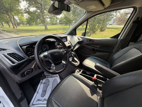Used 2019 Ford Transit Connect XL FWD image 11