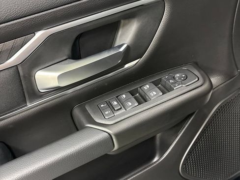 New 2026 RAM 1500 4x4 Crew Cab image 18