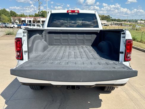 Used 2026 RAM 2500 Big Horn AWD/4WD image 24