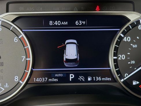 Used 2025 Nissan Rogue SV AWD/4WD image 13