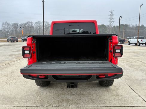 Used 2020 Jeep Gladiator Rubicon w/ Dual Top Group image 30