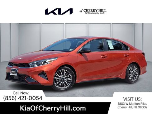 Used 2022 Kia Forte GT-Line w/ GT-Line Premium Package FWD image 1