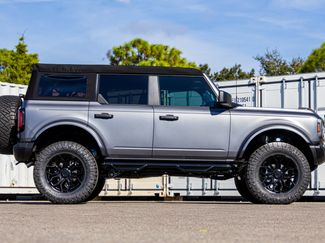 New 2025 Ford Bronco Badlands video 2