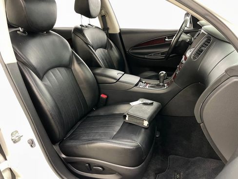 Used 2017 INFINITI QX50 Base w/ Premium Plus Package image 40